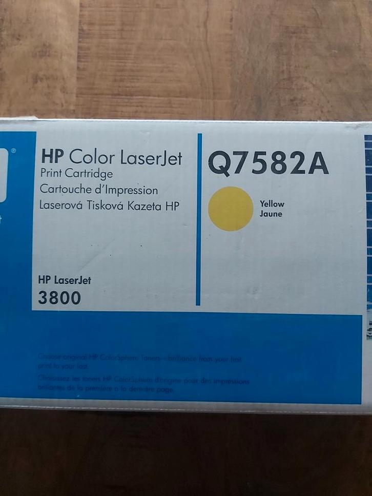 HP Q7582A Gele Toner - Nieuwstaat, Computers en Software, Printerbenodigdheden, Nieuw, Toner, Ophalen