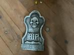 Piepschuim Grafstenen - 2 stuks - Halloween Decoratie, Ophalen of Verzenden, Zo goed als nieuw, Versiering, Halloween of Griezel