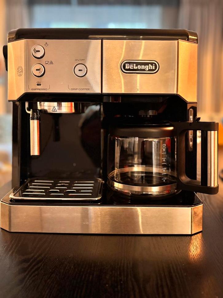 De ‘Longhi koffiemachine BC0421.S, Witgoed en Apparatuur, Koffiezetapparaten, Koffiemachine, Ophalen of Verzenden