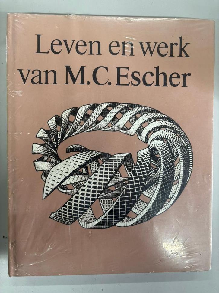 Leven en werk van M.C.Escher #30423, Boeken, Kunst en Cultuur | Beeldend, Nieuw, Schilder- en Tekenkunst, Ophalen of Verzenden