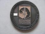 KCT coin Minusma genummerd exemplaar, Verzamelen, Militaria | Algemeen, Embleem of Badge, Nederland, Landmacht, Verzenden