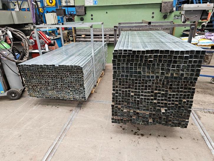 SCHERP GEPRIJSDE KOKERPROFIELEN, Doe-het-zelf en Verbouw, Metalen, Zo goed als nieuw, IJzer, Ophalen