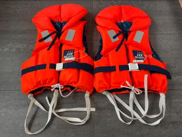 2x besto zwemvest reddingsvest 70+kg fluitje 1weekend gedrag beschikbaar voor biedingen