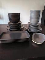 IKEA servies 46-delig, Huis en Inrichting, Ophalen, Gebruikt, Bord(en), Overige stijlen