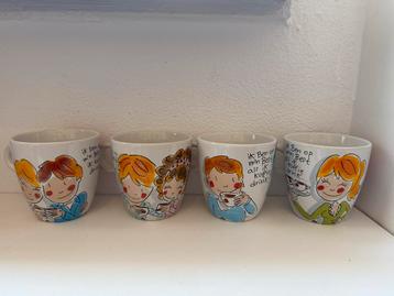 Blond Amsterdam Douwe Egberts Mokken - 3 Heel, 1 Beschadigd beschikbaar voor biedingen