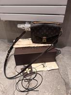 Louis vuitton M40780 Pochette Metis Monogram, Ophalen of Verzenden, Zo goed als nieuw, Bruin, Handtas