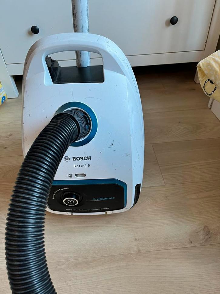 Bosch Serie 6 Stofzuiger - Gebruikt, Werkt Prima, Witgoed en Apparatuur, Stofzuigers, Gebruikt, Stofzuiger, Minder dan 1200 watt