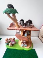 Sylvanian boomhut met 12 poppetjes, Ophalen of Verzenden, Gebruikt, Poppenhuis