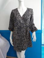 Wikkeljurkje zwart/beige vero moda mt. S zo goed als nieuw, Kleding | Dames, Jurken, Vero Moda, Zwart, Ophalen of Verzenden, Zo goed als nieuw