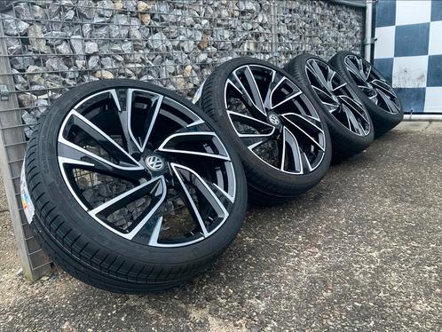 19 inch Volkswagen Adelaide velgen 5x112 Golf 6 7 8 Pirelli, Auto-onderdelen, Banden en Velgen, Velg(en), Zomerbanden, 19 inch