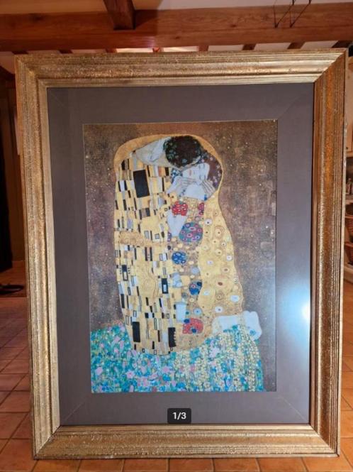Kunstposter Klimt Kiss ingelijst, Antiek en Kunst, Kunst | Litho's en Zeefdrukken, Ophalen of Verzenden