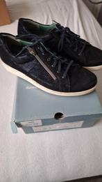 Durea maat 42 wijdte k, Kleding | Dames, Schoenen, Ophalen of Verzenden, Zo goed als nieuw, Sneakers of Gympen