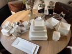 Vierkant servies, Huis en Inrichting, Keuken | Servies, Ophalen of Verzenden, Zo goed als nieuw, Bord(en), Overige stijlen