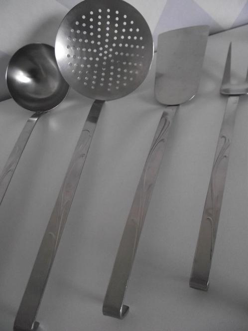 2 SOLA PAOLA RVS schuimspaan vork voor lepelrek 1950 ook p s, Antiek en Kunst, Antiek | Bestek, Ophalen of Verzenden