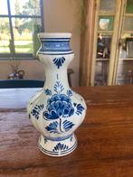 Delfts blauw vaasje/knobbelvaasje, Antiek en Kunst, Ophalen of Verzenden