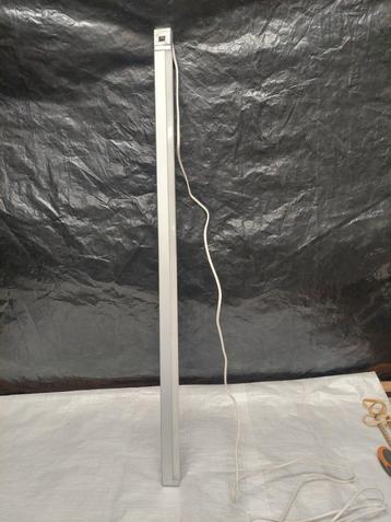 Ledlamp 98 cm lang beschikbaar voor biedingen