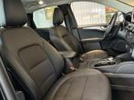 Ford Kuga 2.5 PHEV Titanium Aut., Camera | Trekhaak | NL aut, Gebruikt, Euro 6, 4 cilinders, Leder en Stof