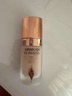 Charlotte Tilbury airbrush flawless kleur 3 neutral 2x gebr, Ophalen of Verzenden, Zo goed als nieuw, Gehele gezicht