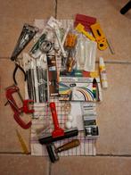 Knutsel benodigdheden — gereedschap CHECK FOTOOS, Ophalen of Verzenden, Zo goed als nieuw, Gereedschap of Toebehoren