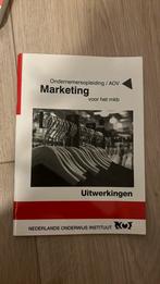 Uitwerkingen leer- en werkboek marketing voor het MKB, Ophalen of Verzenden, Economie en Marketing, P.F. Pietersen; K.P. Pietersen