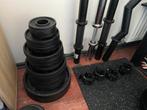 Olympische Halter & Dumbbell Set 57kg (gietijzer schijven), Sport en Fitness, Ophalen, Benen, Zo goed als nieuw, Halterset
