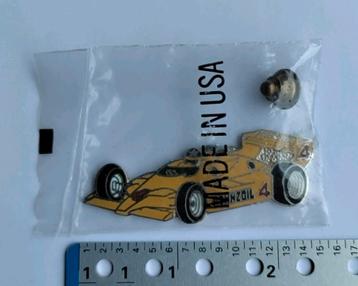 Pennzoil nr.4 Yellow Car pin Indycar F1 Racing Indy speldje