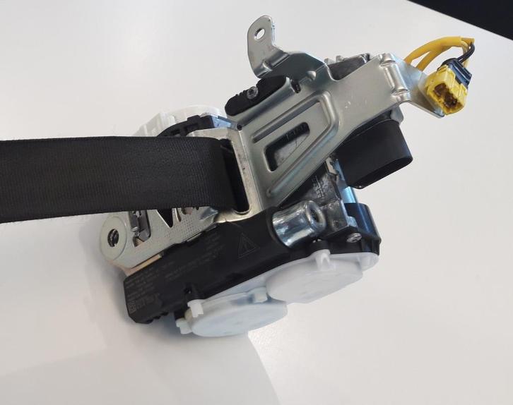 Audi A6 gordelspanner bestuurdersstoel, Auto-onderdelen, Elektronica en Kabels, Audi, Nieuw, Ophalen of Verzenden