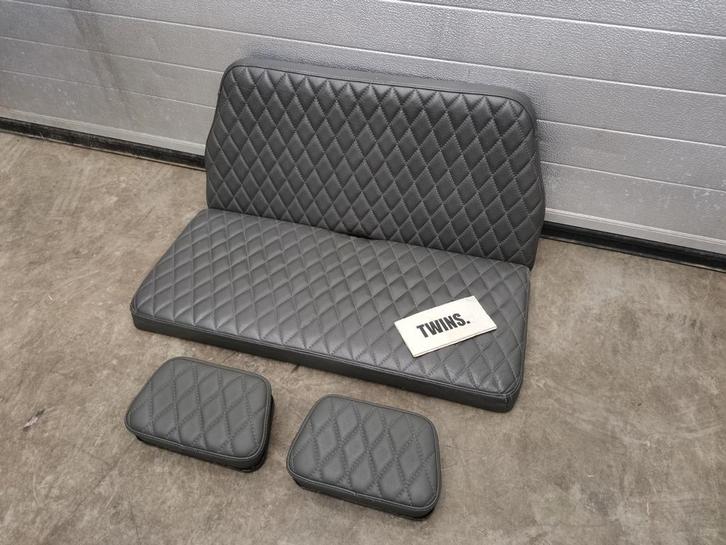 Bank/ Sofa/ Biro/Leer/Grijs/Compleet/Gebruikt/Estrima, Auto-onderdelen, Interieur en Bekleding, Gebruikt, Ophalen of Verzenden