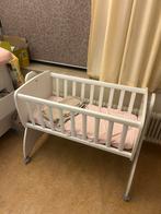 Mooi wit babybedje, Ophalen of Verzenden, Zo goed als nieuw, Wieg