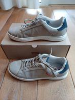 Levi's sneakers,  maat 43, 2x gedragen, in doos., Ophalen of Verzenden, Zo goed als nieuw