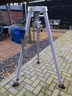 Te koop, takel op een driepoot, Doe-het-zelf en Verbouw, Lieren en Takels, Ophalen, Zo goed als nieuw