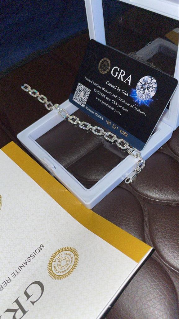Zilveren Moissanite Armband - Nieuw in Doos, Sieraden, Tassen en Uiterlijk, Armbanden, Nieuw, Zilver, Zilver, Met edelsteen, Ophalen of Verzenden