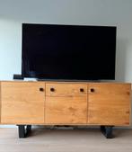 Moderne Buffetkast van Eikenhout, Huis en Inrichting, Kasten | Buffetkasten, 150 tot 200 cm, Eikenhout, Ophalen of Verzenden, Zo goed als nieuw