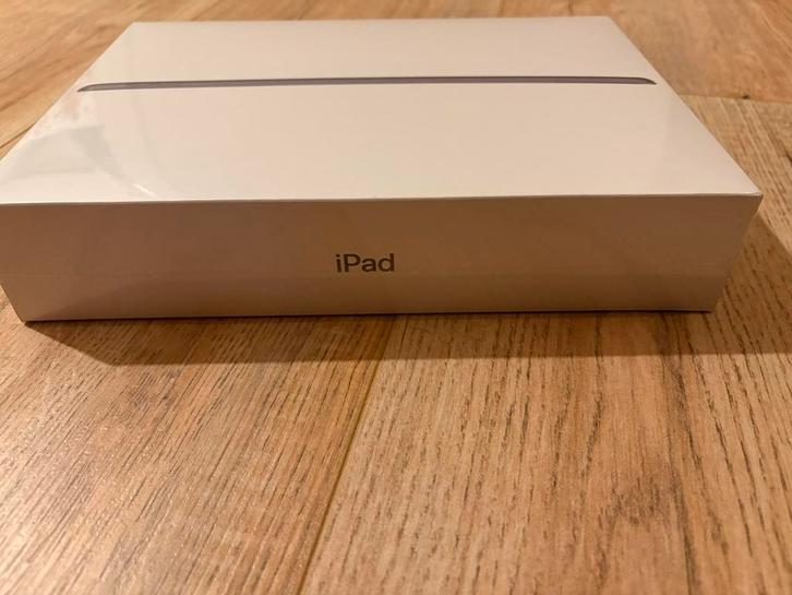 Nieuwe iPad 10.2" geseald, 64GB Wi-Fi + Cellular(Simkaart), Computers en Software, Apple iPads, Nieuw, Apple iPad, Wi-Fi en Mobiel internet