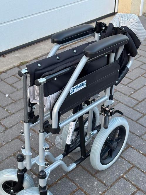 Splinternieuwe dubbel inklapbare rolstoel, past iedere auto, Diversen, Rolstoelen, Nieuw, Duwrolstoel, Inklapbaar, Ophalen of Verzenden
