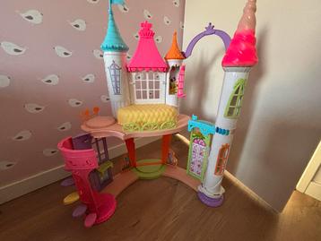 Barbie Prinsessenkasteel  beschikbaar voor biedingen