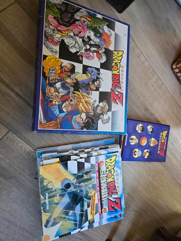 Dragon Ball Z Schaken + verzamelmap beschikbaar voor biedingen