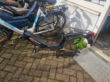 Tomos frames snor/brom 25/45 km/h  (blauw/geel kenteken) beschikbaar voor biedingen