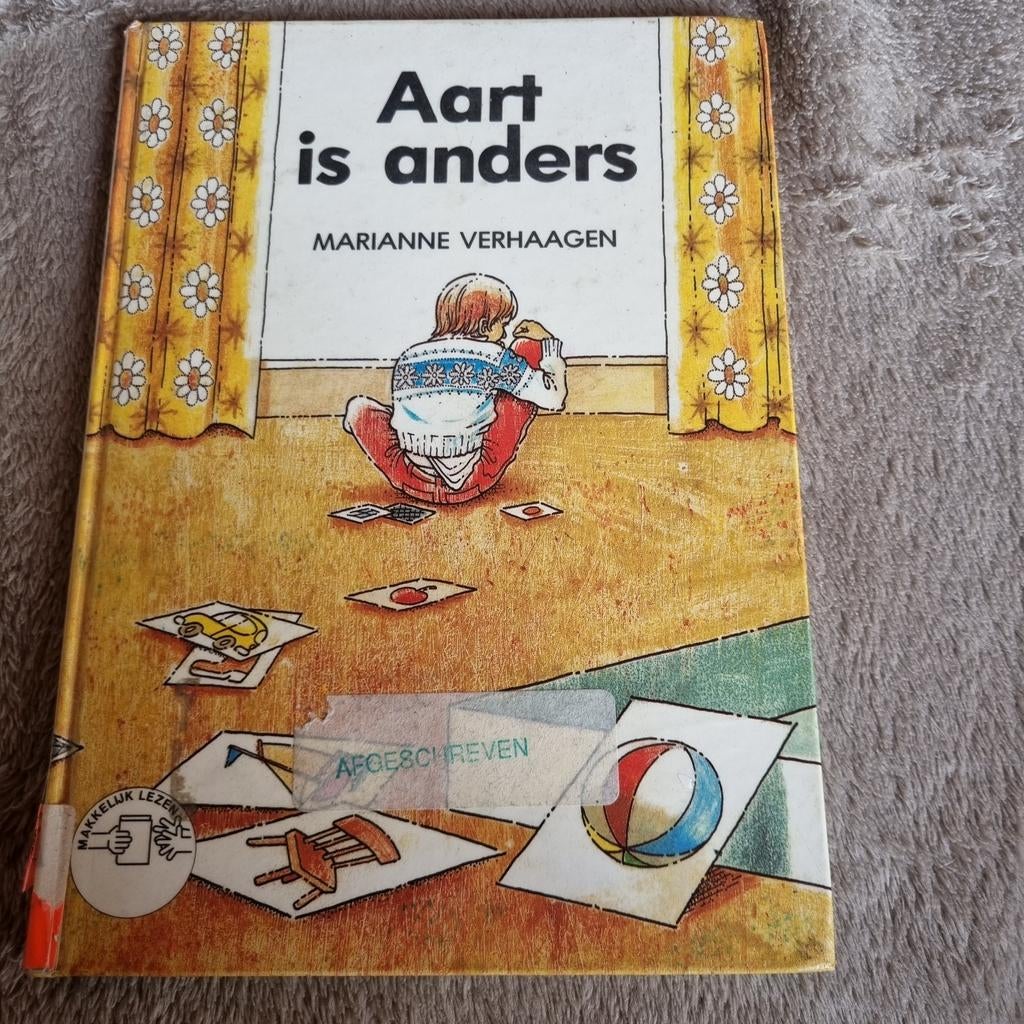 Aart is anders - Marianne Verhaagen, Boeken, Ophalen of Verzenden, Gelezen, Marianne Verhaagen, Fictie algemeen