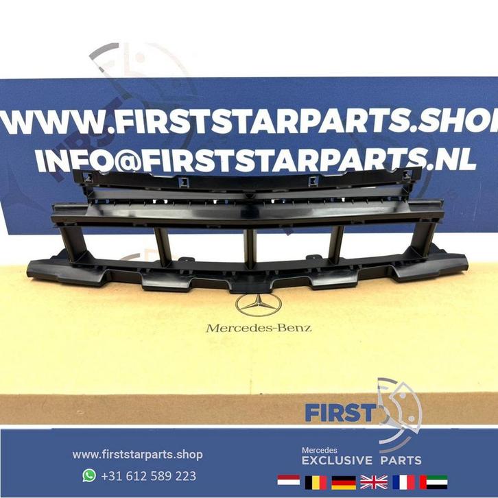 W176 A KLASSE FACELIFT AMG BUMPER ROOSTER VOORBUMPER MIDDEN, Auto-onderdelen, Overige Auto-onderdelen, Mercedes-Benz, Gebruikt
