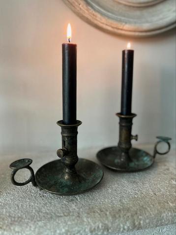 Set verweerde patina groene schuifkandelaars blaker sober beschikbaar voor biedingen