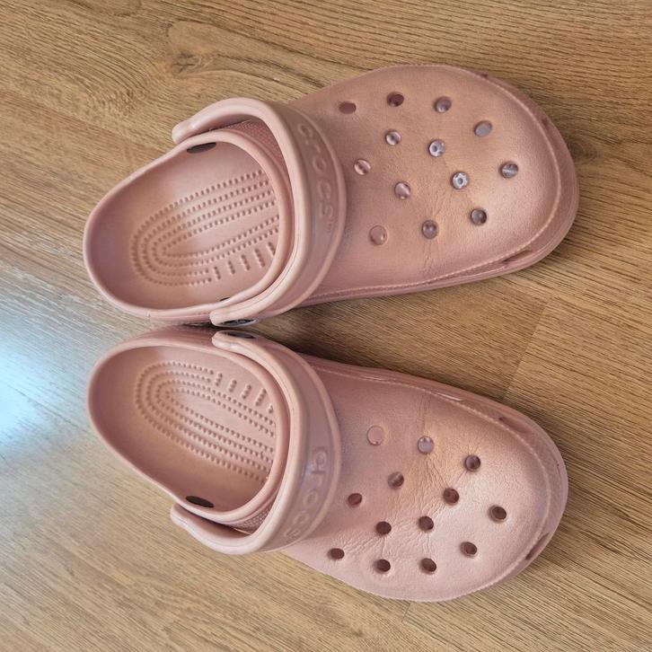 Crocs zachtroze maat 39 (C8), Kleding | Dames, Schoenen, Gedragen, Roze, Ophalen of Verzenden