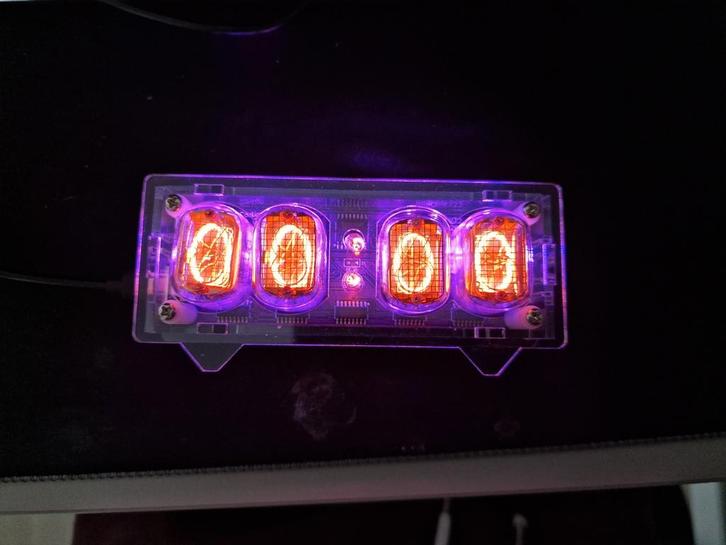 Nixie klok in12, Huis en Inrichting, Woonaccessoires | Klokken, Nieuw, Staande klok, Digitaal, Ophalen of Verzenden