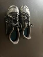 Scoor met deze voetbalschoenen! Nike maat 33,5, Sport en Fitness, Voetbal, Shirt, Maat XS of kleiner, Ophalen of Verzenden, Zo goed als nieuw