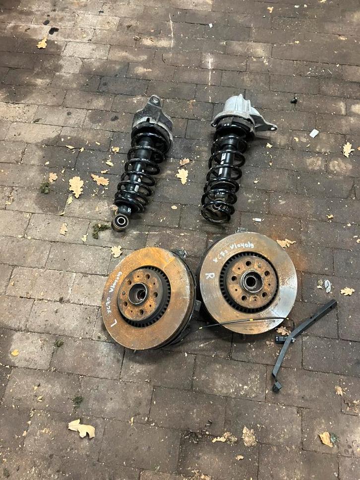 Wielnaven en achterveren volvo XC70 2006, Auto-onderdelen, Ophanging en Onderstel, Volvo, Ophalen