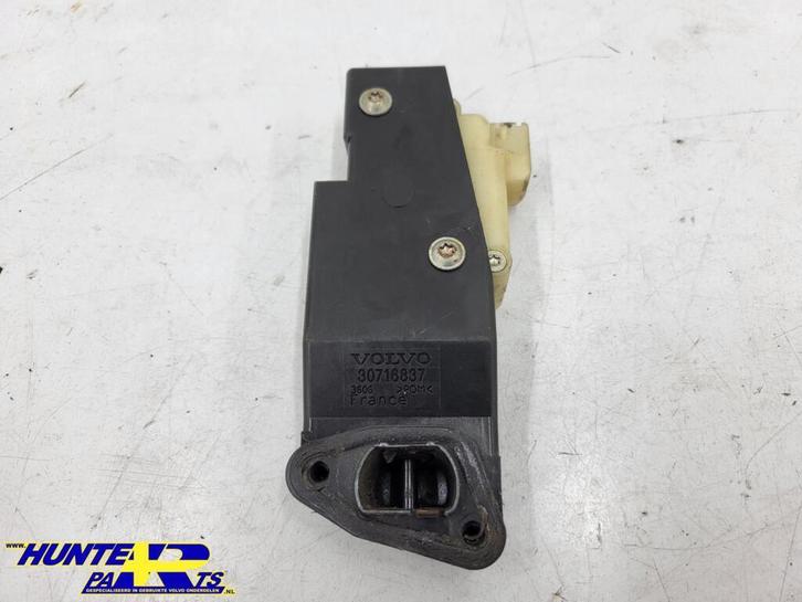 Tankklepvergrendelingsmotor Volvo V70N/S60/XC70/XC90, Auto-onderdelen, Elektronica en Kabels, Volvo, Gebruikt, Ophalen of Verzenden