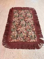 Vintage tafelkleed schilderachtige bloemen en franjes 104/57, Huis en Inrichting, Tafelkleden, Gebruikt, Etten-Leur, DJT@dejuistetoon.eu