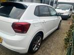 Volkswagen Polo 1.5 TSI 150pk 7-DSG 2019 Wit, Auto's, Volkswagen, Stof, 1498 cc, Zwart, 4 cilinders