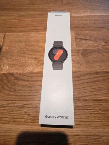 Samsung Galaxy Watch 7 - Nieuw in doos! beschikbaar voor biedingen
