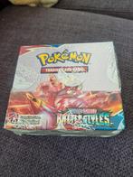 Nieuwe Fake Pokemon Box met 36 pakjes a 10 stuks kaarten, Ophalen of Verzenden, Nieuw